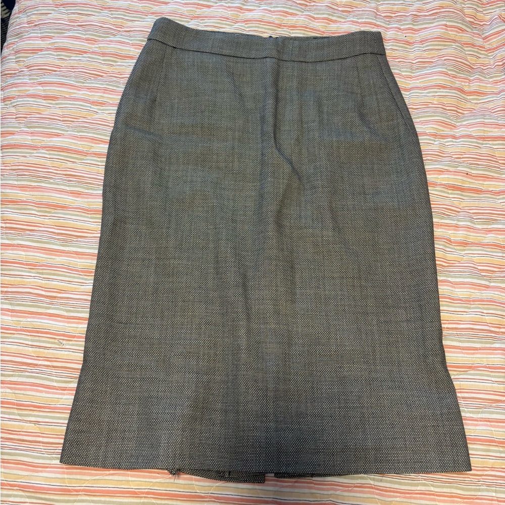 MaxMara Elegant Gray Pencil Skirt